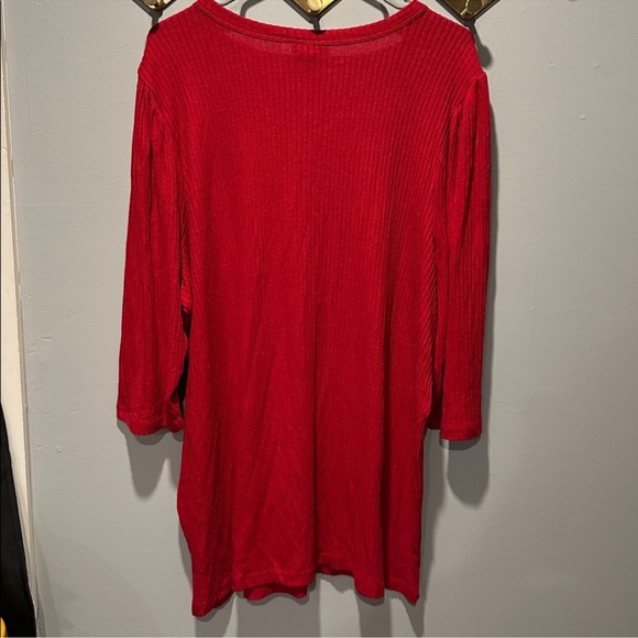 Torrid 3/4 sleeve top - Picture 4 of 4